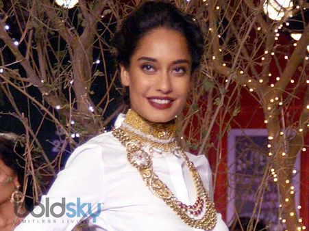 White Shirt White Shirt