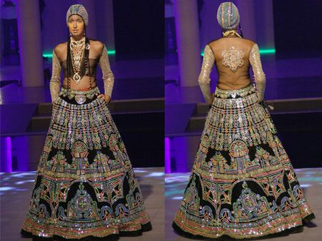 Black Lehenga Skirt With Sequins 