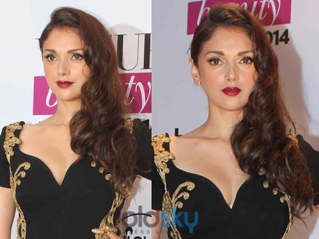 Aditi Rao Hydari: Side Swept Hair Aditi Rao Hydari: Side Swept Hair