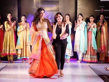 Tanvi Vyas Tanvi Vyas