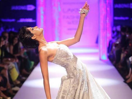 Beautiful - Jesse Randhawa 