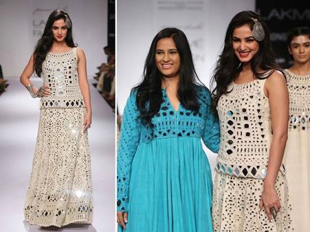 Sonal Chauhan Walks For Purvi Doshi