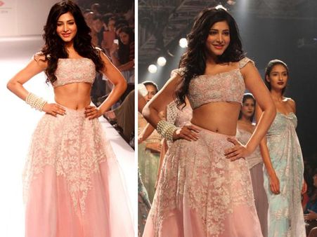 Shruti Hasaan Walks For Shehla Khan