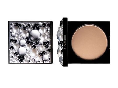 MAC Sheer Mystery Powder