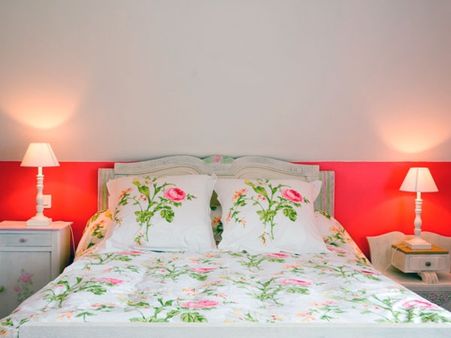 Keep you bedroom clean, tidy and dark