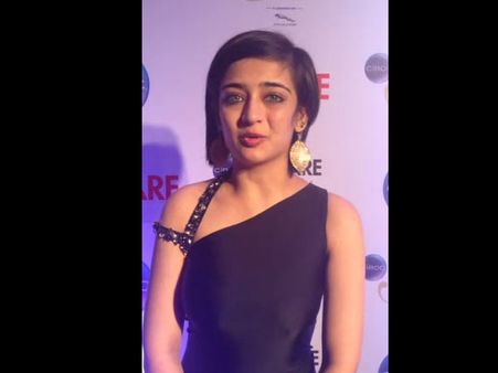 Akshara - Up Close Akshara - Up Close