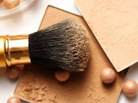 Use Powder Mineral Foundation