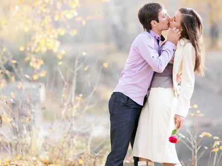 5.A Stroll After Dinner 5.A Stroll After Dinner