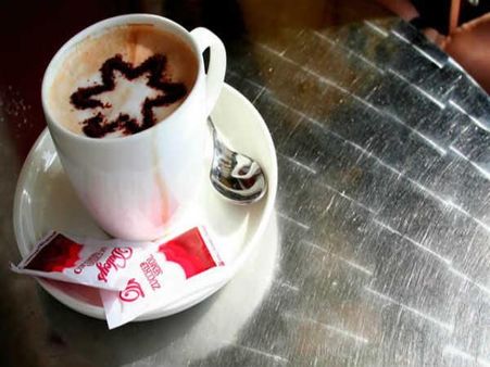 Pregnant Women Completely Avoid Caffeine