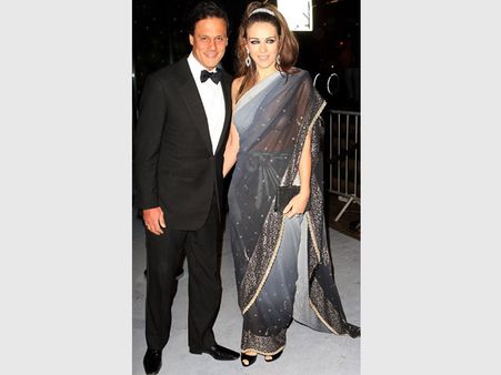 In A Grey Saree With Arun Nayar 