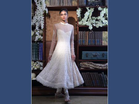 Mallika Sherwat – Tarun Tahiliani