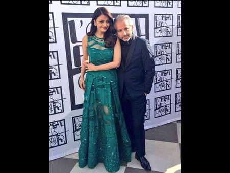 With Loreal Manager With Loreal Manager