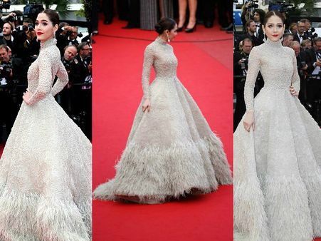 Araya A. Hargate in Ashi Studio 