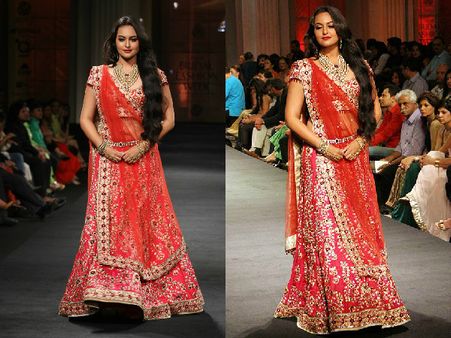 Sonakshi Sinha As Showstopper For Jyotsna Tiwari 