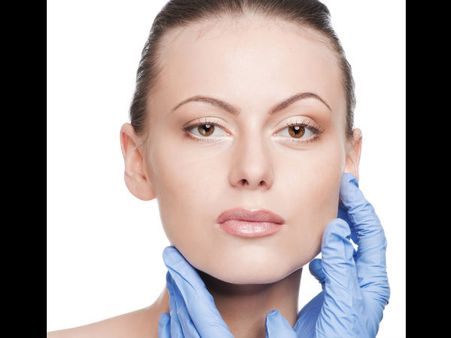 Moisturises And Nourishes Your Skin