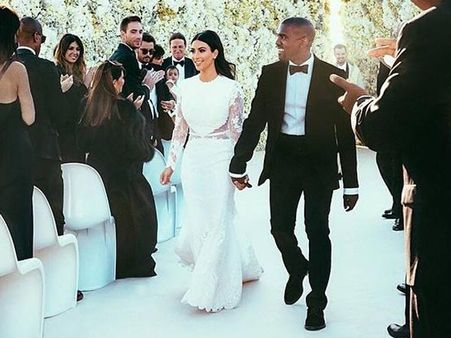 Flaunting The Wedding Look 