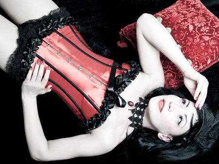 The Curvy Corset The Curvy Corset