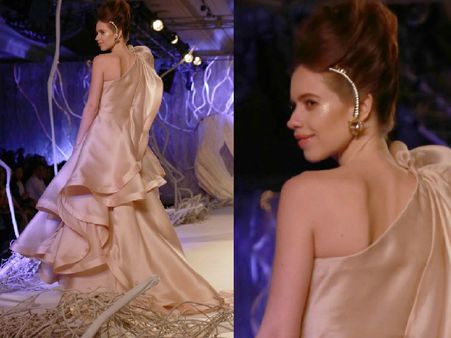 Kalki - Showstopper Kalki - Showstopper