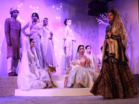 Pure Gold & Black Pure Gold & Black