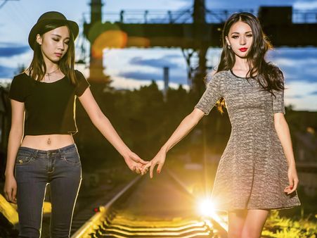 Lack Of Loving Bonds Or Friendships May Cause Depression