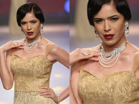 Emeralds & Pearls Emeralds & Pearls