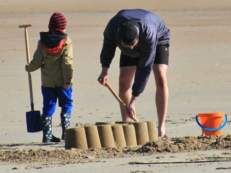 Build Sand Castles In The Beach Build Sand Castles In The Beach