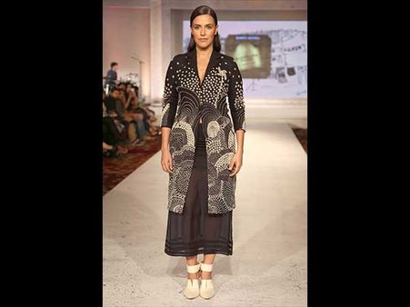Neha Dhupia Walks For Rahul Mishra Neha Dhupia Walks For Rahul Mishra