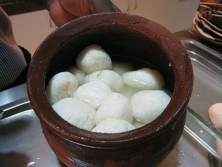 Rasgulla : 