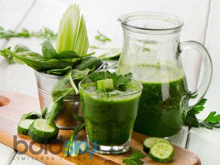 Tropical Green Smoothie