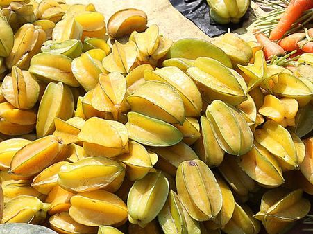 7. Star Fruits To Stop Acne: 