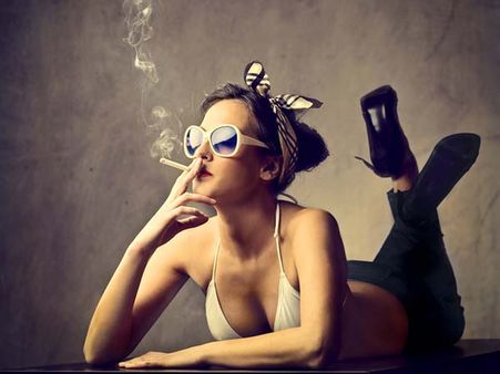 Smoking Has No Effects On The Breasts!