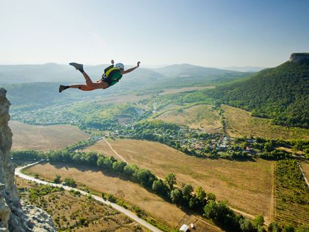 2.Base Jumping: 