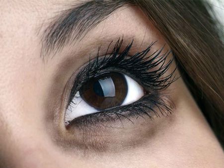  Eliminates Dark Circles