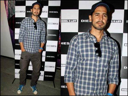 Dino Moreo In Checks