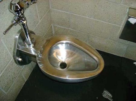 Died While He Pooped