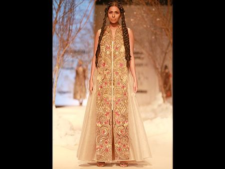 Tulle + Floral Motifs Tulle + Floral Motifs