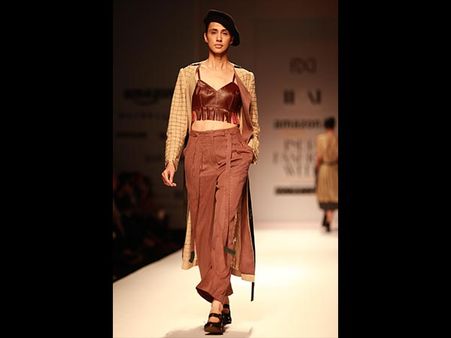 Maroon It Is Maroon It Is