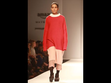 Oversized Sweaters Oversized Sweaters