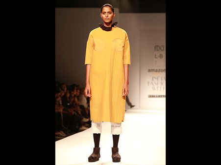 Summery Yellow In Winter Summery Yellow In Winter