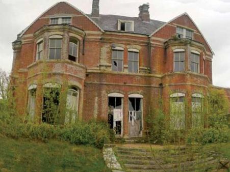 Lillesden Estate Mansion