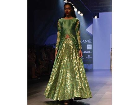 Shimmering Lehengas Shimmering Lehengas