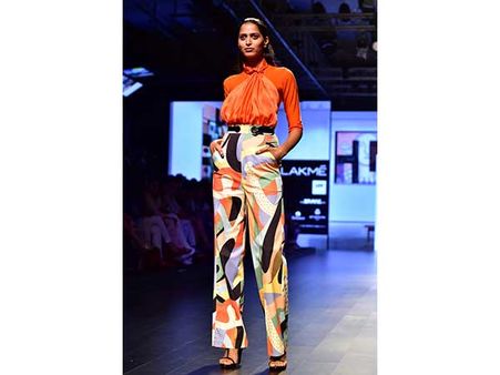 Colourblocking Is Something