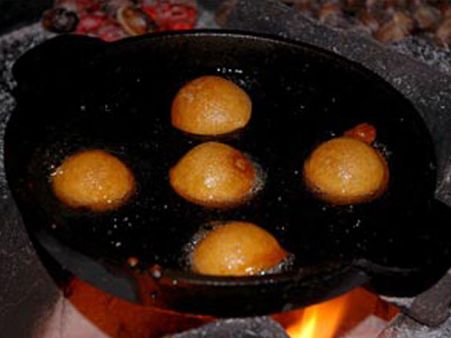 08. Unni Appam: 08. Unni Appam:
