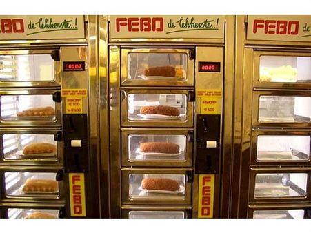 Hot Bread Vending Machine In Germany