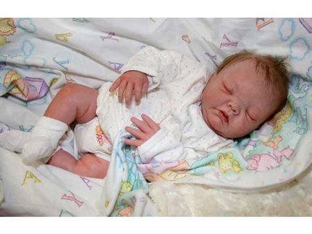 There Are A Minimum Of 20,000 Reborners Worldwide There Are A Minimum Of 20,000 Reborners Worldwide