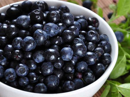 Orange + Blueberries + Ice Water
