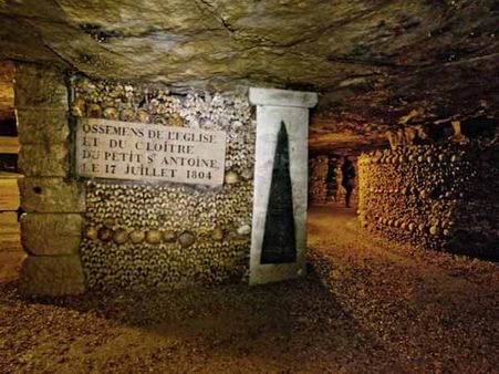 Les Catacombes