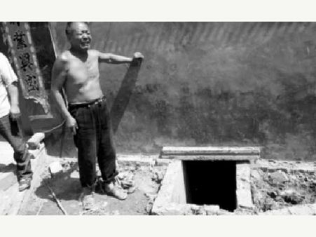 Husband & Mother-in-law Died After Jumping Into An Open Toilet