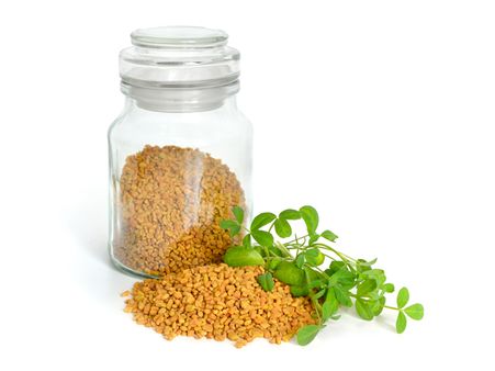 Onion And Fenugreek Mask For Greying Hair