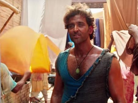 Hrithik In Rags, Again